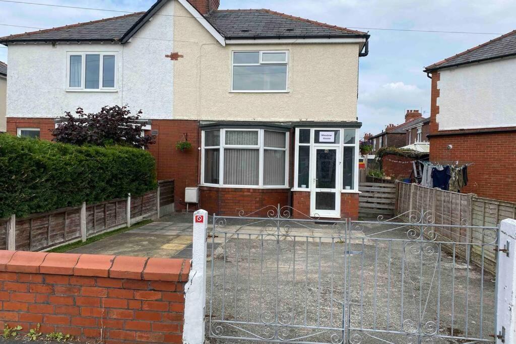 Sited In Lytham, Not Moss Side, Meadow Hse, Entire Hse, Sleeps 6 Lägenhet Moss Side  Exteriör bild